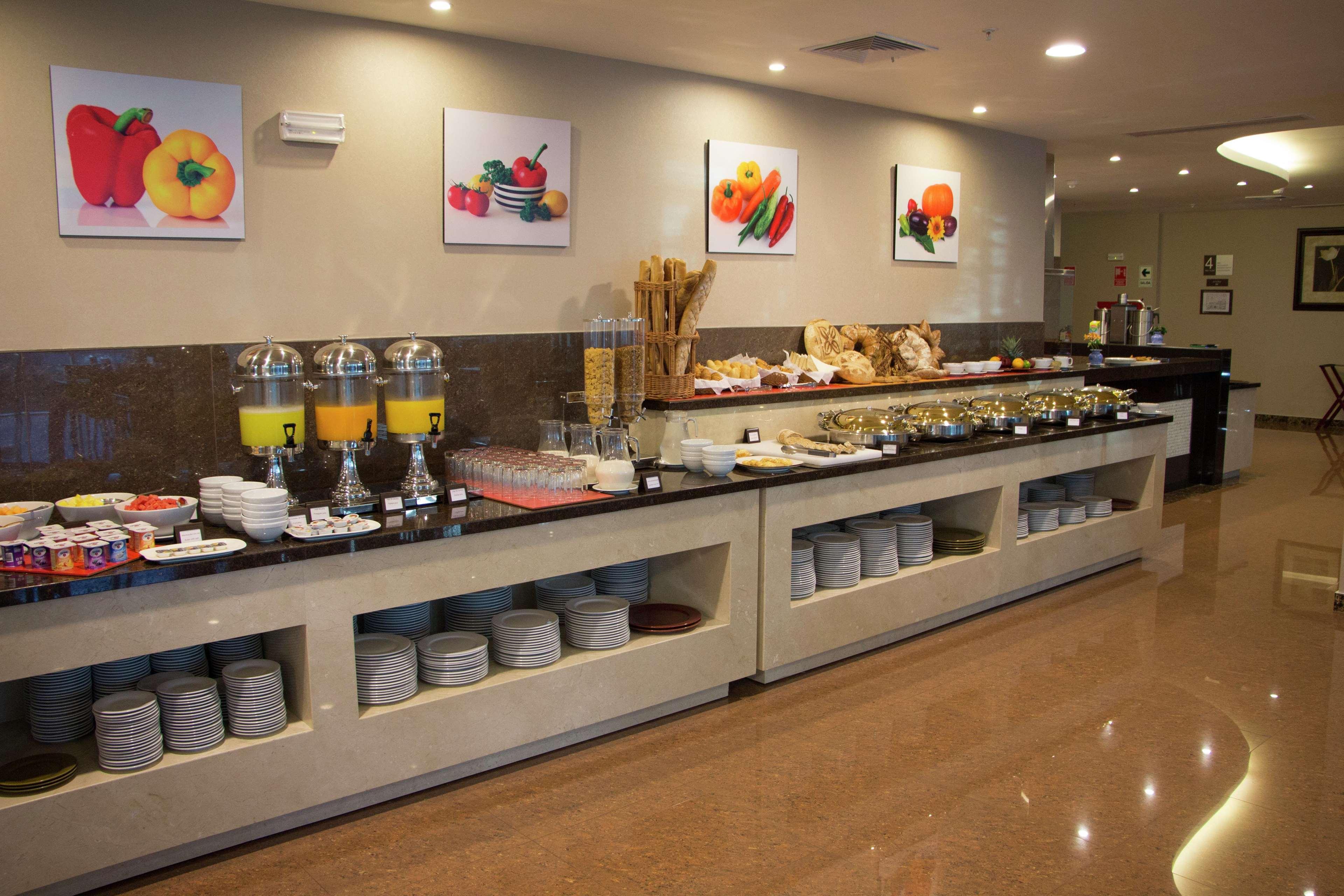 Hilton Garden Inn Lima Surco Luaran gambar